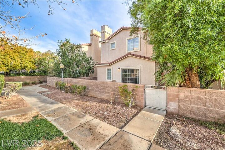 Property Photo:  5427 Saddle Peak Trail  NV 89118 