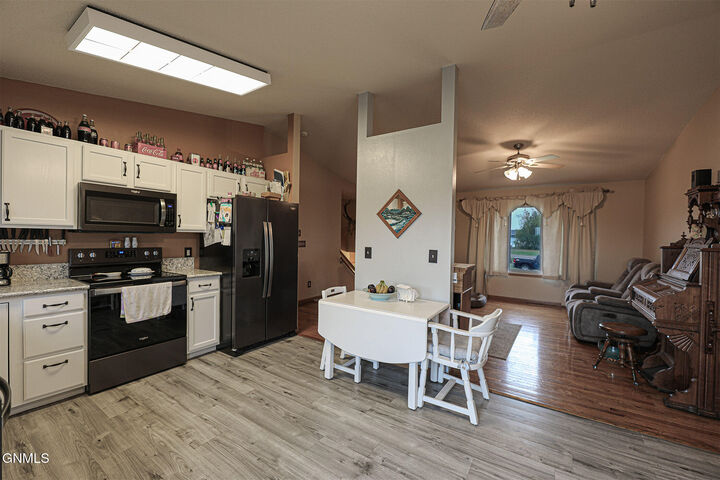 Property Photo:  8216 44th Street NE  ND 58503 