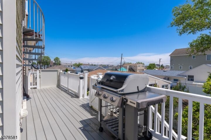 Property Photo:  35 W Mohawk Dr  NJ 08087 