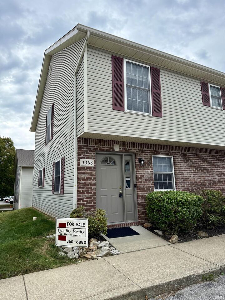 3368 S Oaklawn Circle  Bloomington IN 47401 photo