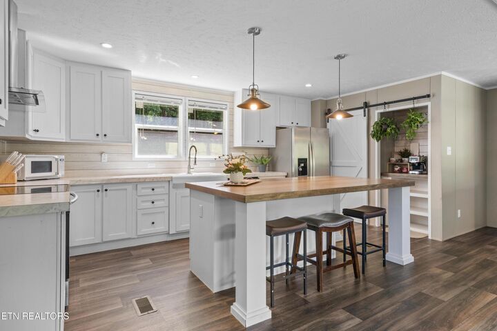 Property Photo: 213 Aspen Drive TN 37748