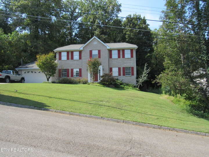 Property Photo: 5700 Timbercrest Tr TN 37909