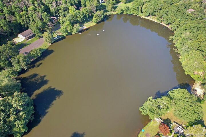 Property Photo:  47 Mountainview Drive  NY 10986 