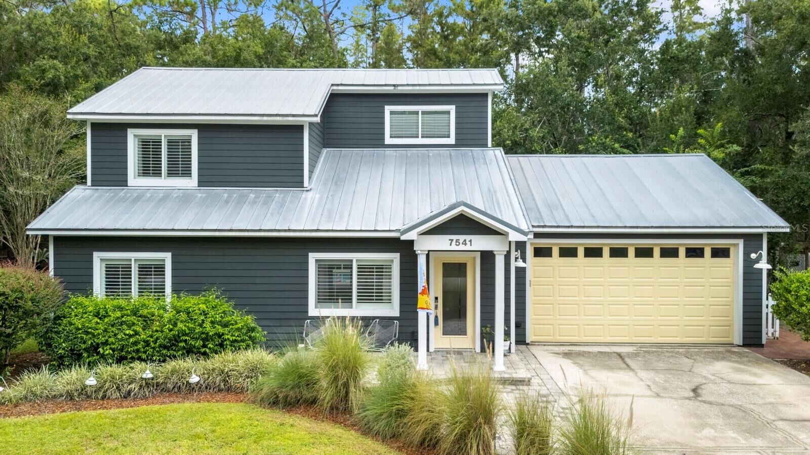 Property Photo:  7541 Conrad Street  FL 33544 