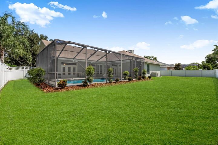 Property Photo:  803 Hamilton Place Drive  FL 33813 