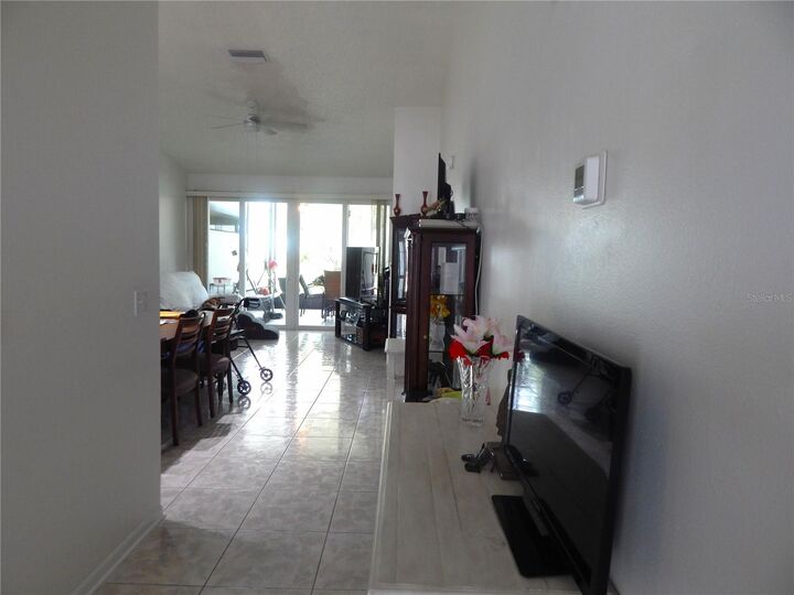 Property Photo:  16221 Rambling Vine Drive W  FL 33624 