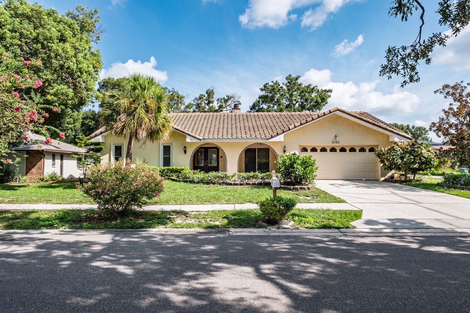 Property Photo: 2182 Santa Paula Drive FL 34698