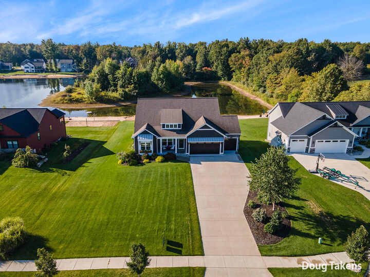 5356 Eagle Cove Drive  Hudsonville MI 49426 photo