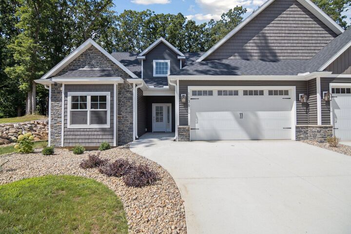 Property Photo:  1136 Lochaven Circle  MI 49242 