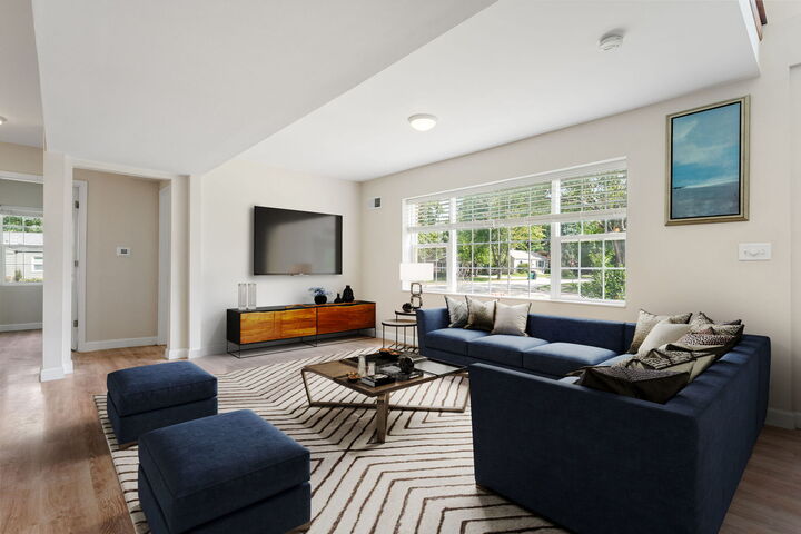 Property Photo:  201 W Potomac Avenue  IL 60148 