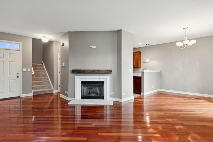 Property Photo:  450 Majestic Lane  IL 60543 