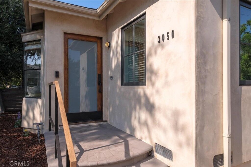 Property Photo:  3050 Reid Ave  CA 90232 