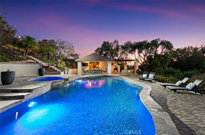 Property Photo:  27946 Suffolk Lane  CA 92675 