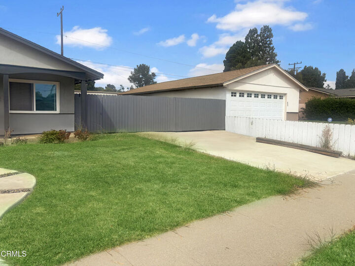 Property Photo:  917 Barton Avenue  CA 93010 