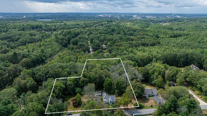 Property Photo:  7 Fernald Road  ME 03904 