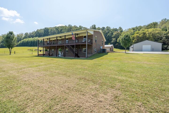 Property Photo:  6285 Rayburn Creek Rd  TN 38450 