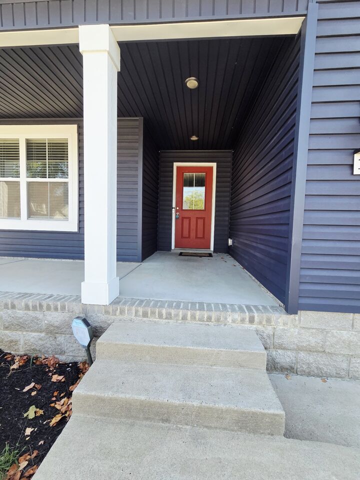 Property Photo:  1168 Eagles Nest Ln  TN 37040 