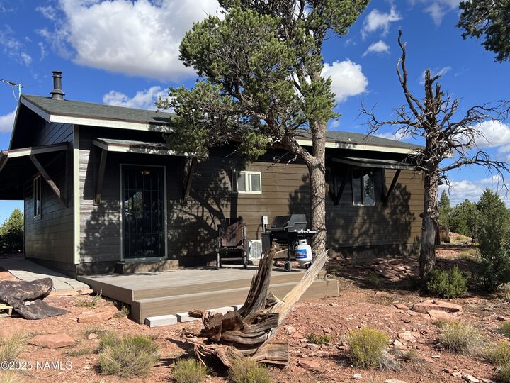 Property Photo: 6197 Bird Dog Circle AZ 86046