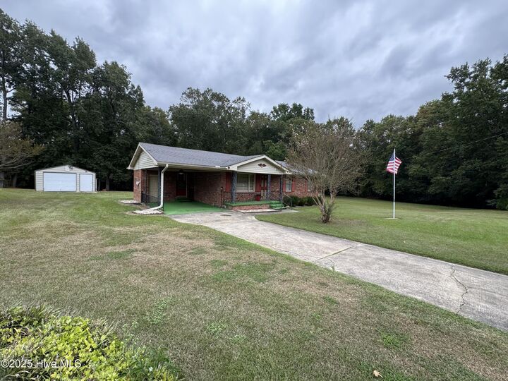 Property Photo:  4133 Ridgecrest Road  NC 27893 