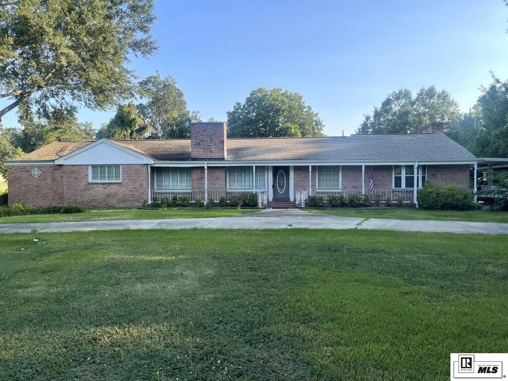 Property Photo:  114 Burnside Drive  LA 71282 