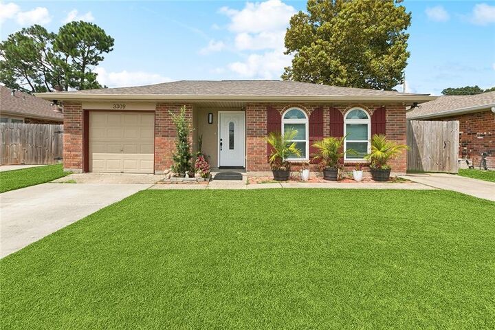 Property Photo:  3309 Tulane Drive  LA 70065 