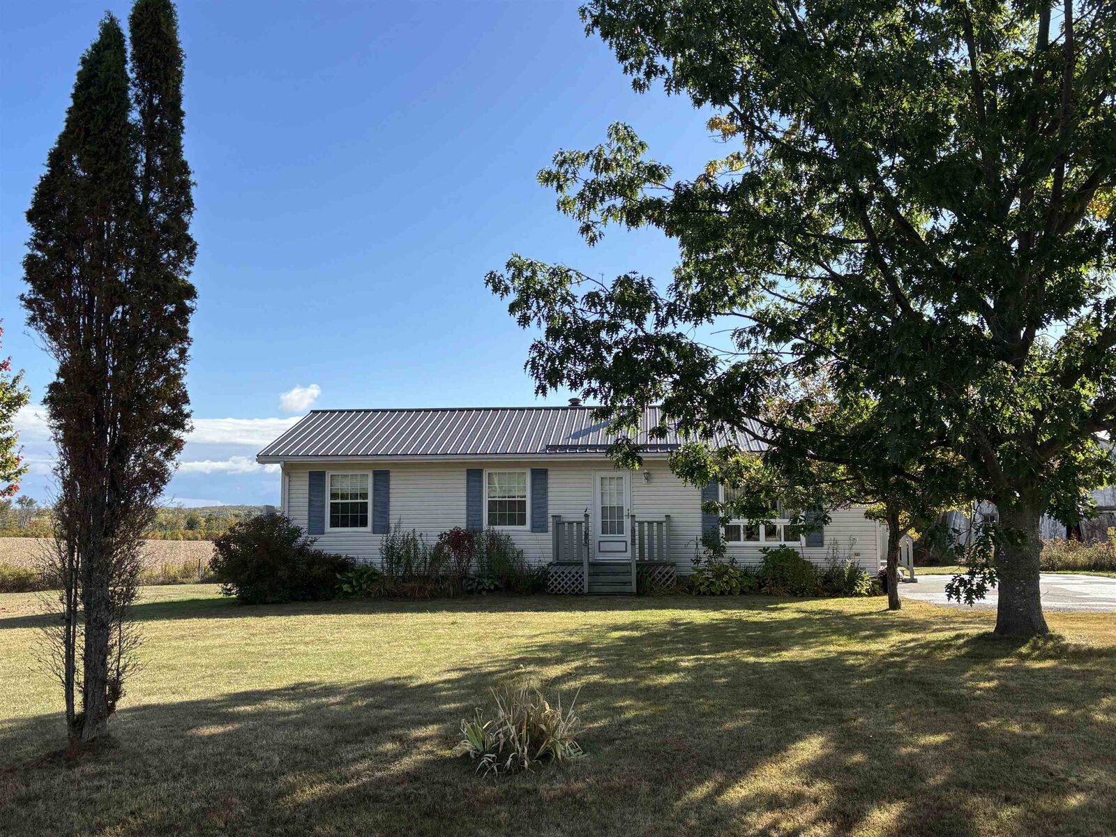 Photo de la propriété:  3592 Trans Canada Hwy  PE C0A 1R0 