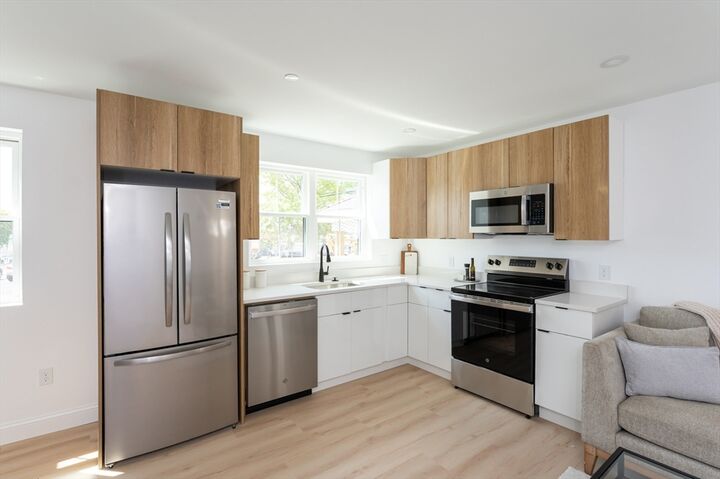 Property Photo:  7 Kenoza 301  MA 01830 