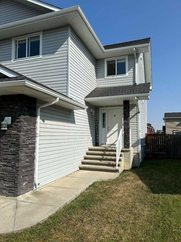 Property Photo: 175 Garrison Circle AB T4P 0P5