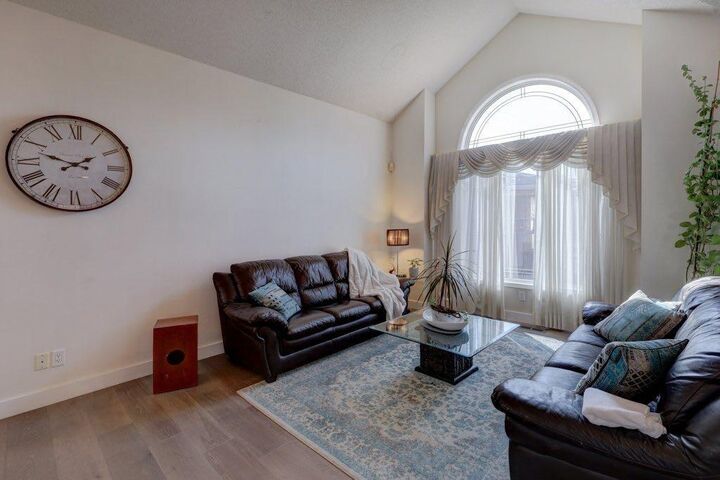 Property Photo: 148 Hidden Valley Place NW AB T3A 4Z6