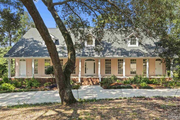 Property Photo:  4150 Menendez Dr  FL 32503 