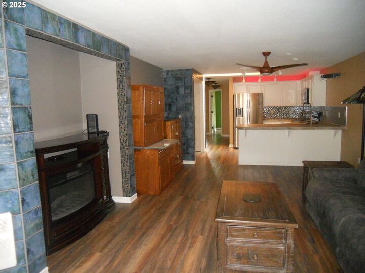 Property Photo: 11625 NE 32nd St WA 98682