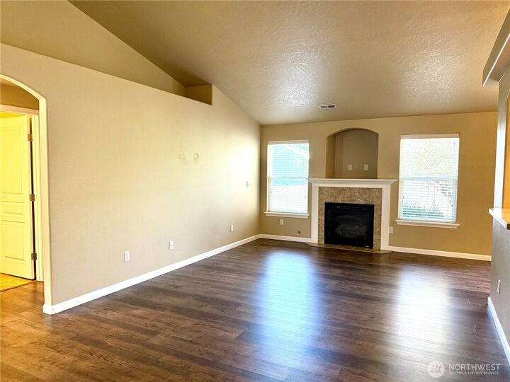 Property Photo:  928  Highland Road  WA 99362 
