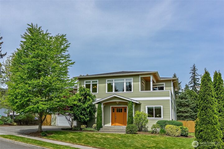 1201  160th Street SW  Lynnwood WA 98087 photo