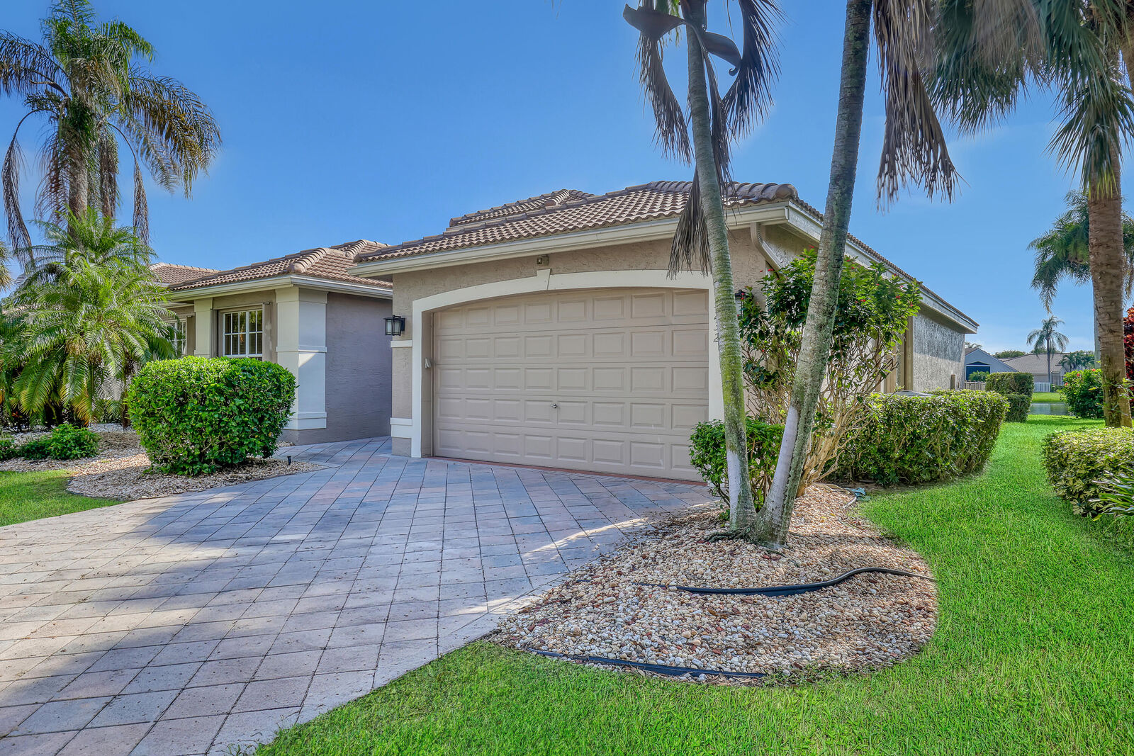 Property Photo:  13232 Alhambra Lake Circle  FL 33446 