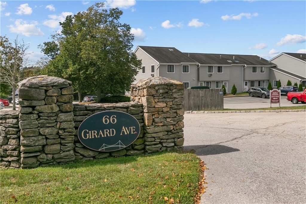 Property Photo:  66 Girard Avenue 401  RI 02840 