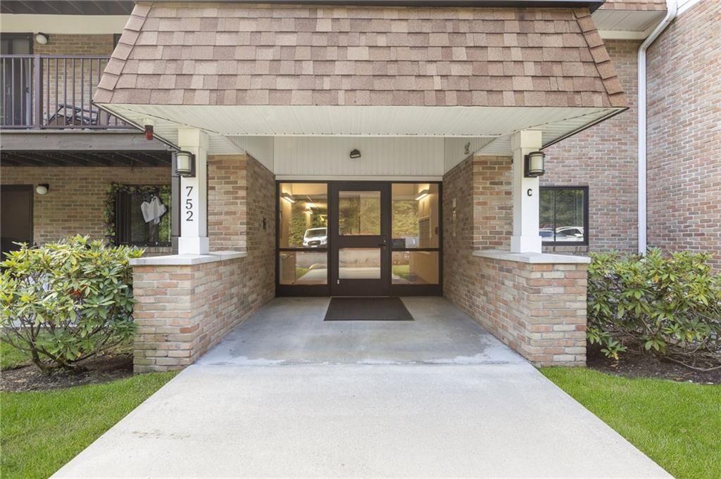 Property Photo:  752 Quaker Lane C311  RI 02818 