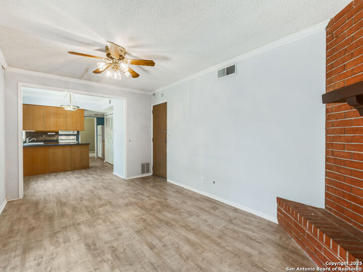 Property Photo: 15101 Encino Verde TX 78232