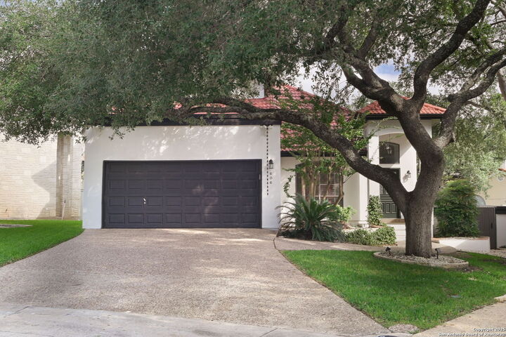 Property Photo: 606 Wishing Star TX 78258