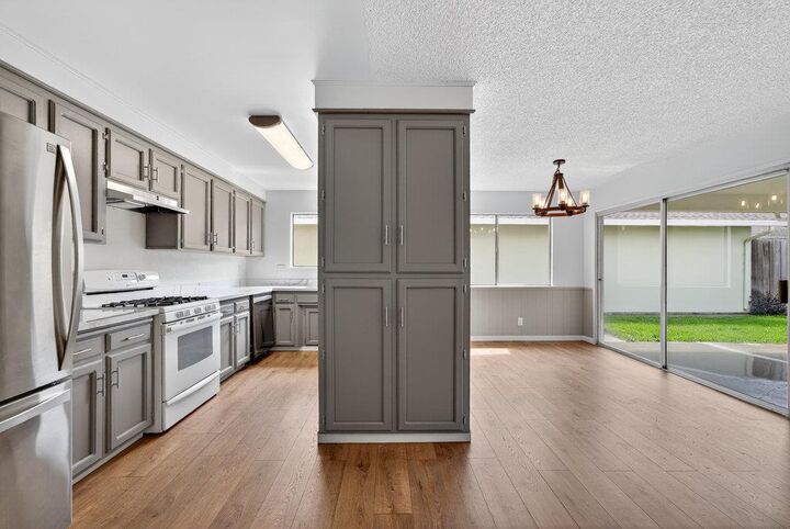 Property Photo:  435 Shelley Way  CA 93901 