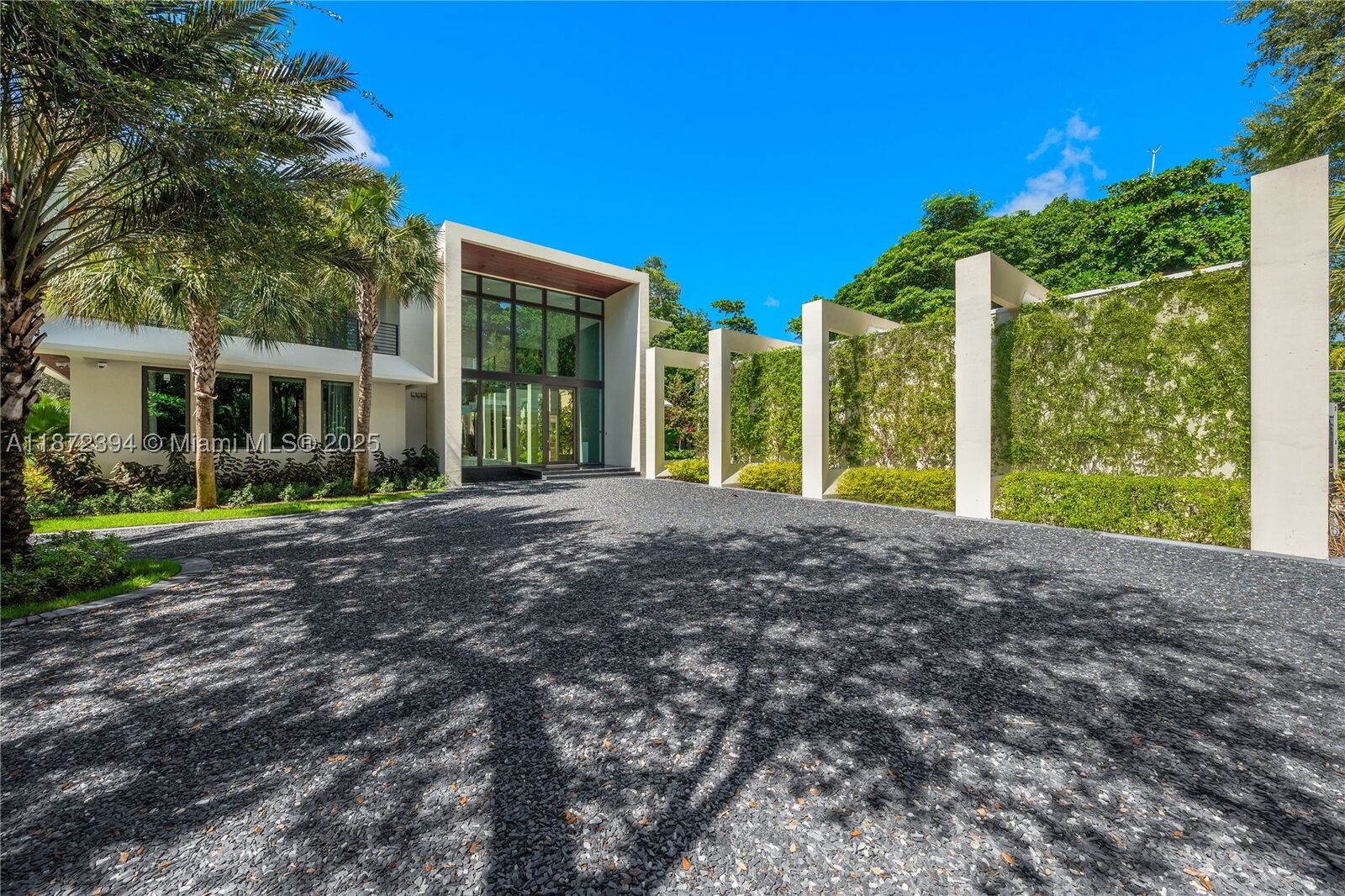 Property Photo:  9440 Old Cutler Ln  FL 33156 