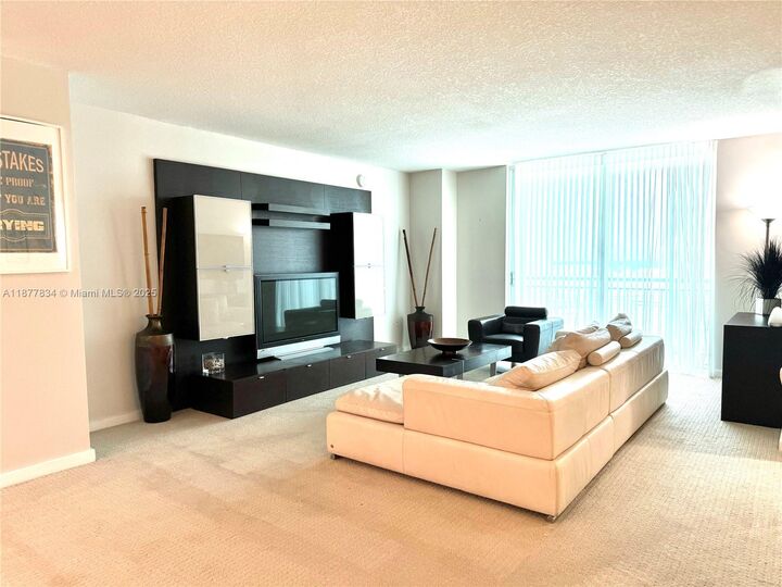9055 SW 73rd Ct 1705  Miami FL 33156 photo