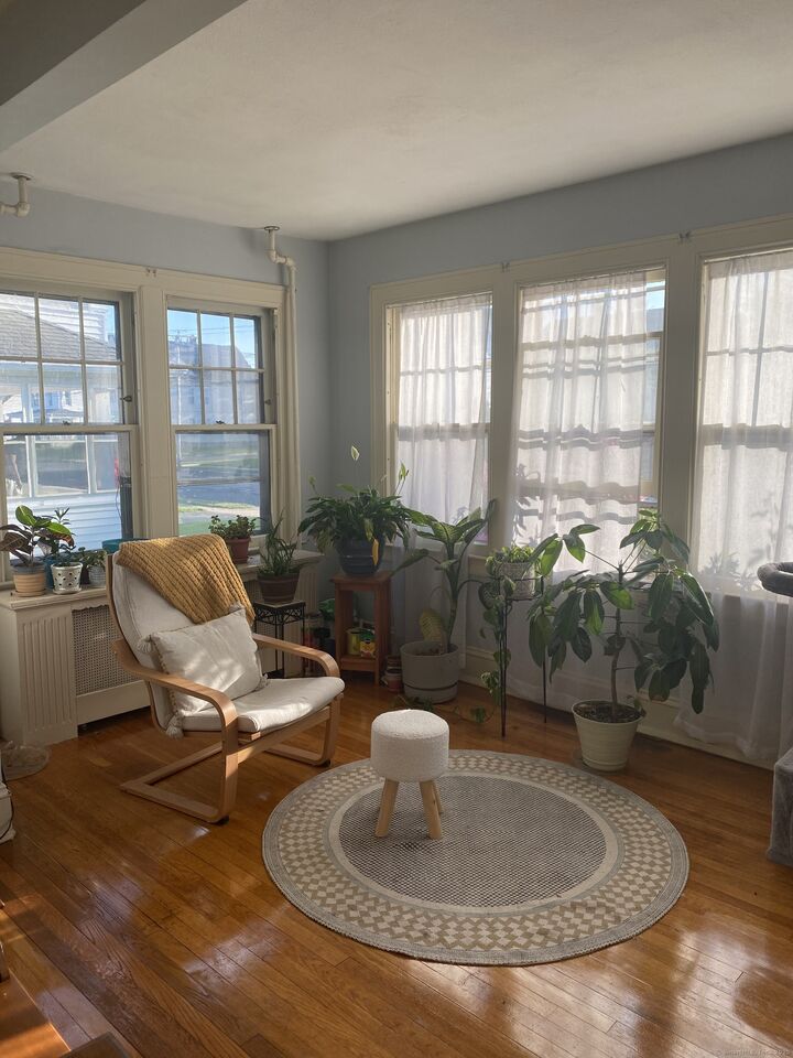 Property Photo:  52 Quaker Lane South  CT 06119 