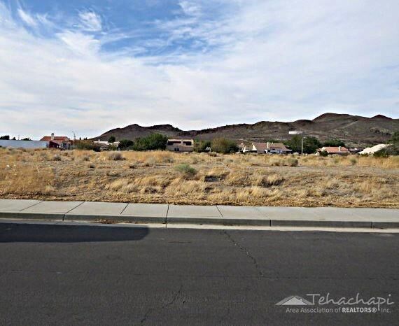 Property Photo: 0 Marielle Way Parcel 4 CA 93560
