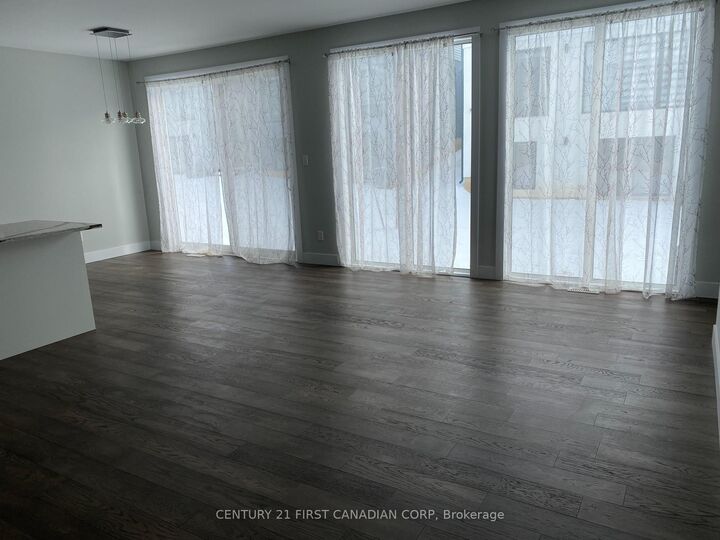 Photo de la propriété: 1820 Canvas Way 11 ON N5X 0N5