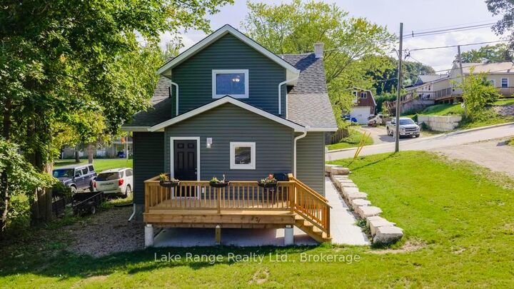 Property Photo: 290/298 Frank Street ON N0H 2T0
