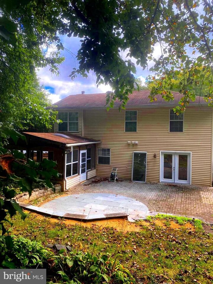 Property Photo:  13466 Photo Drive  VA 22193 