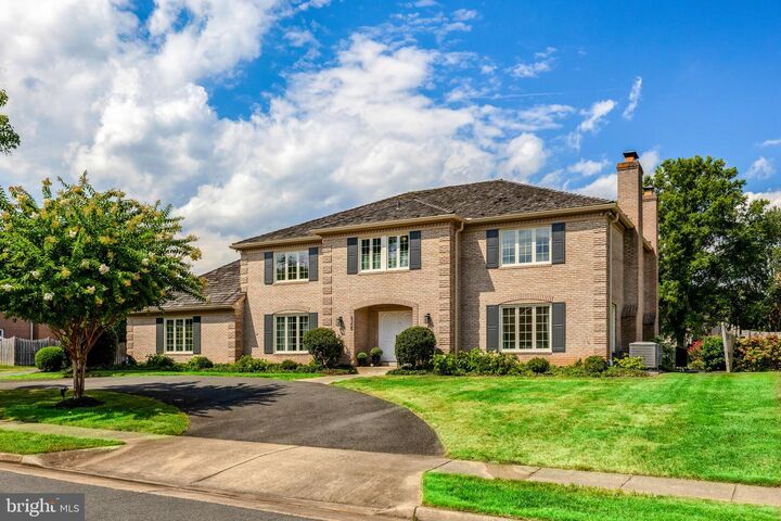 6305 Dunaway Court  McLean VA 22101 photo