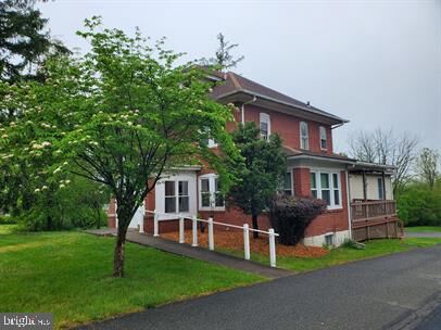Property Photo: 2871 E High Street PA 19464