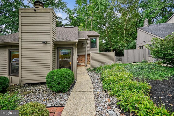 Property Photo:  1005 Timber Creek Drive  MD 21403 