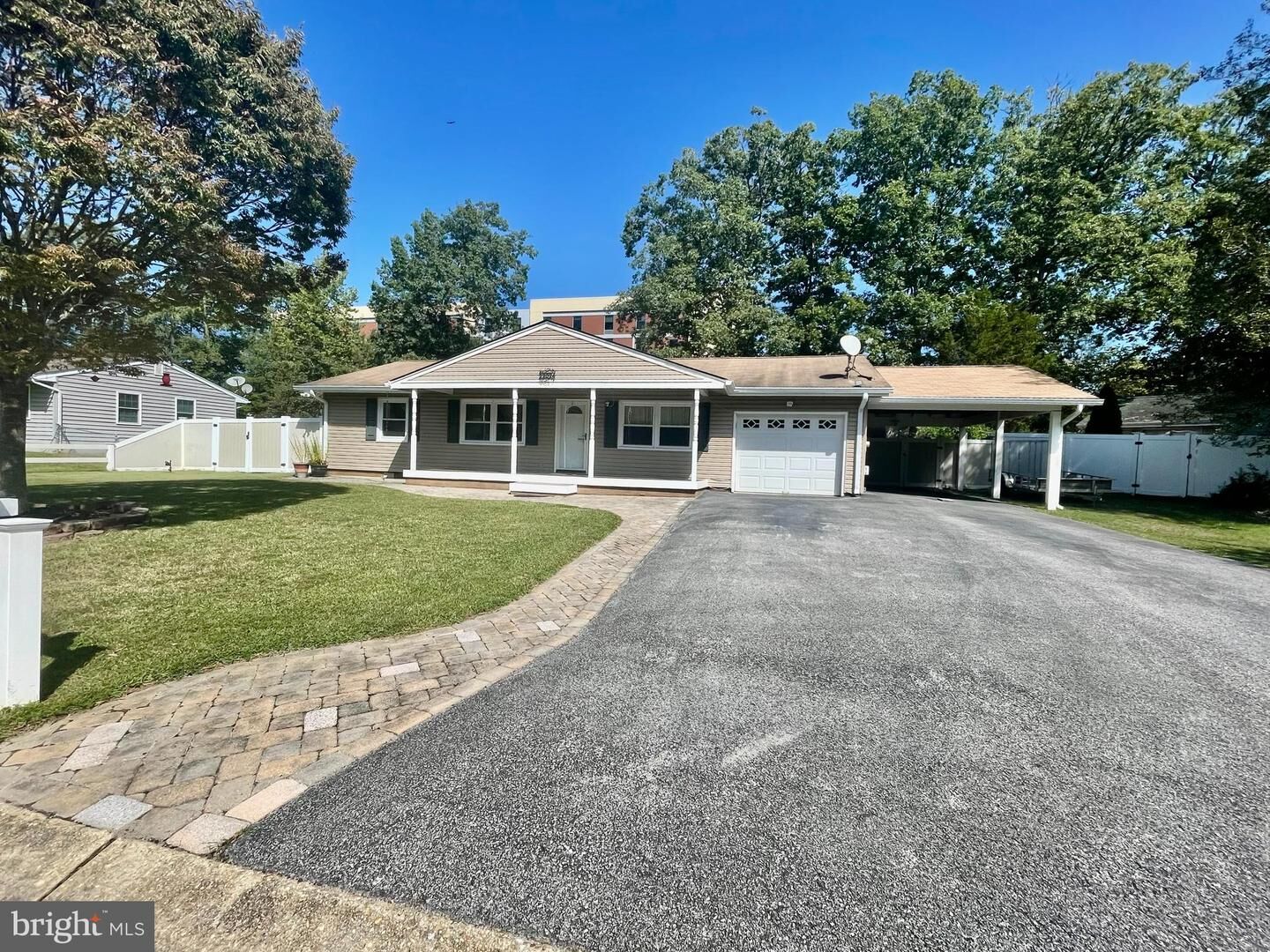 Property Photo: 22024 Fox Ridge Road MD 20653